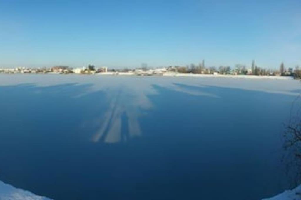 Topsenec-Lakeside Home Esterno foto