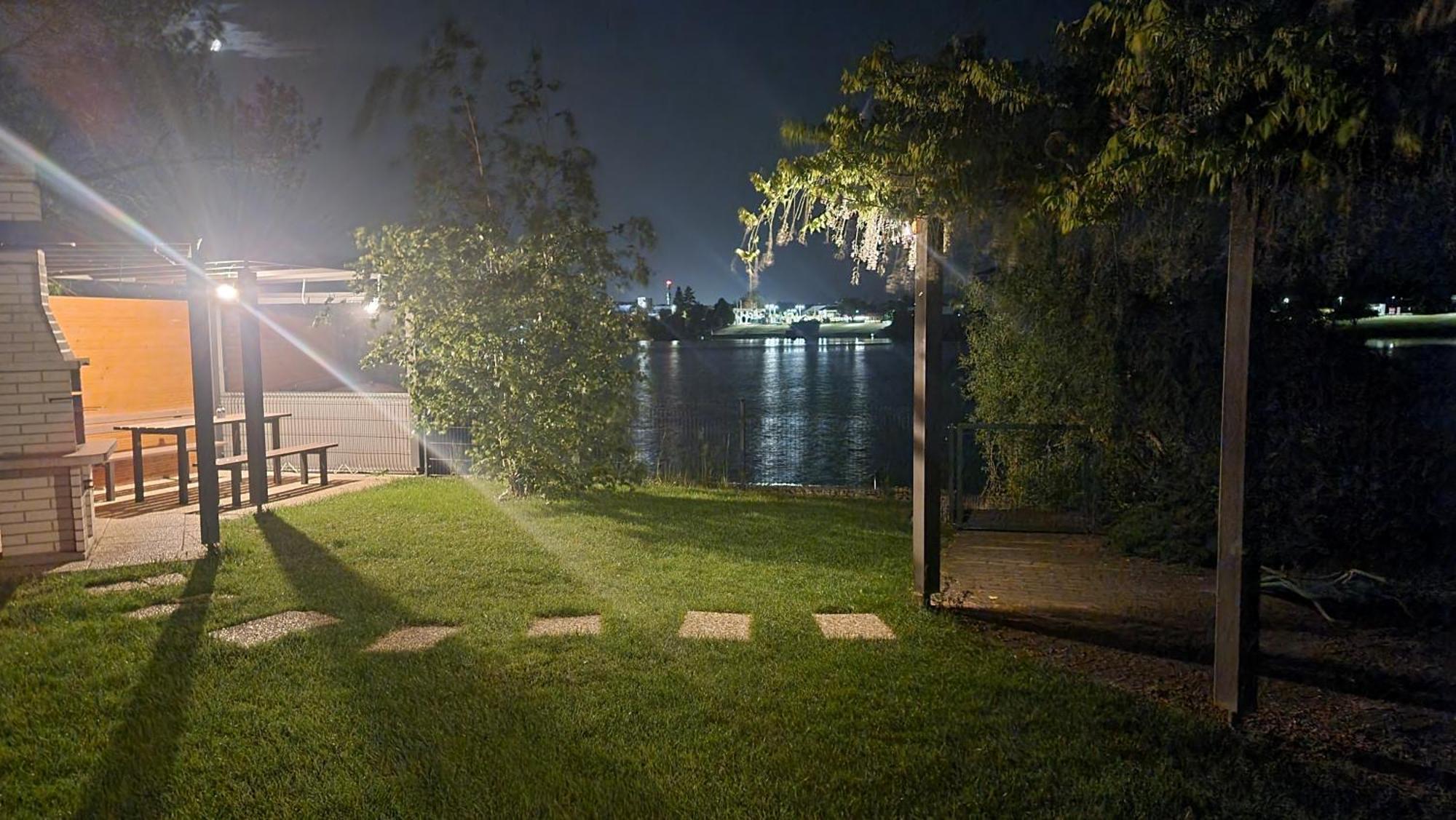 Topsenec-Lakeside Home Esterno foto